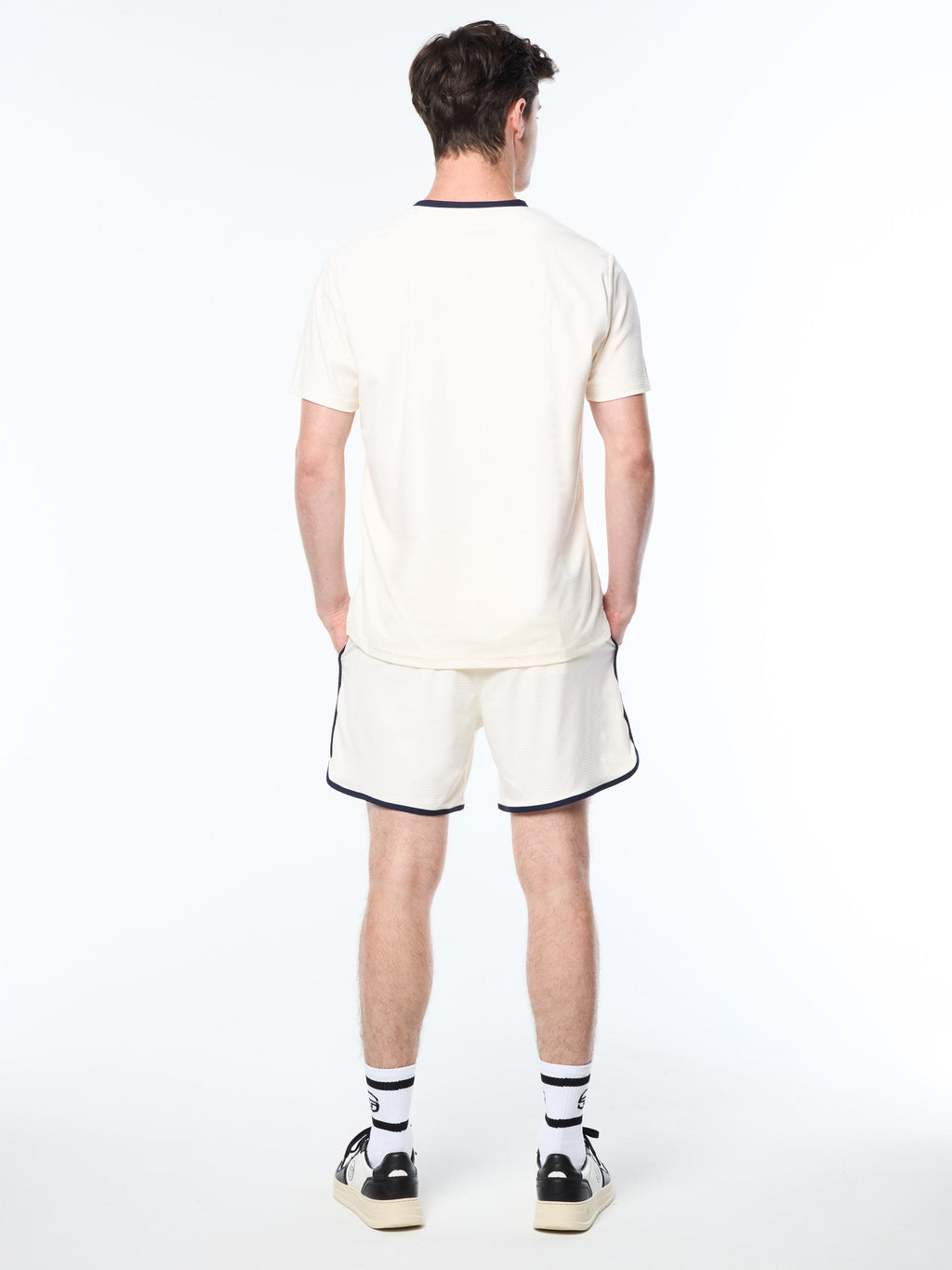 Grata Active T-Shirt- Gardenia